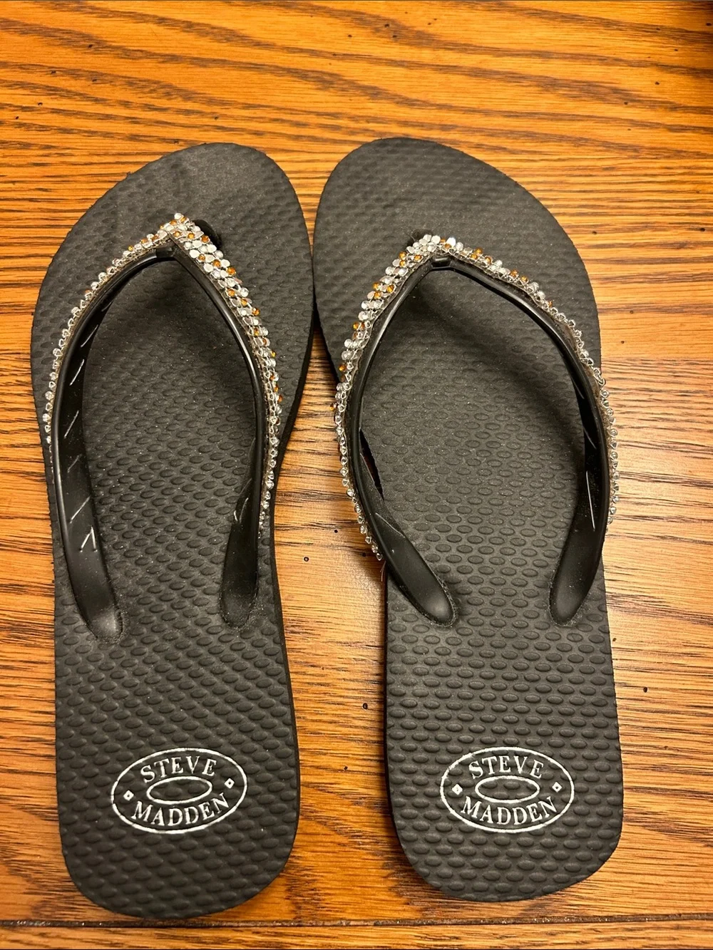 Steve Madden Black Crystal-Embellished Flip Sandals